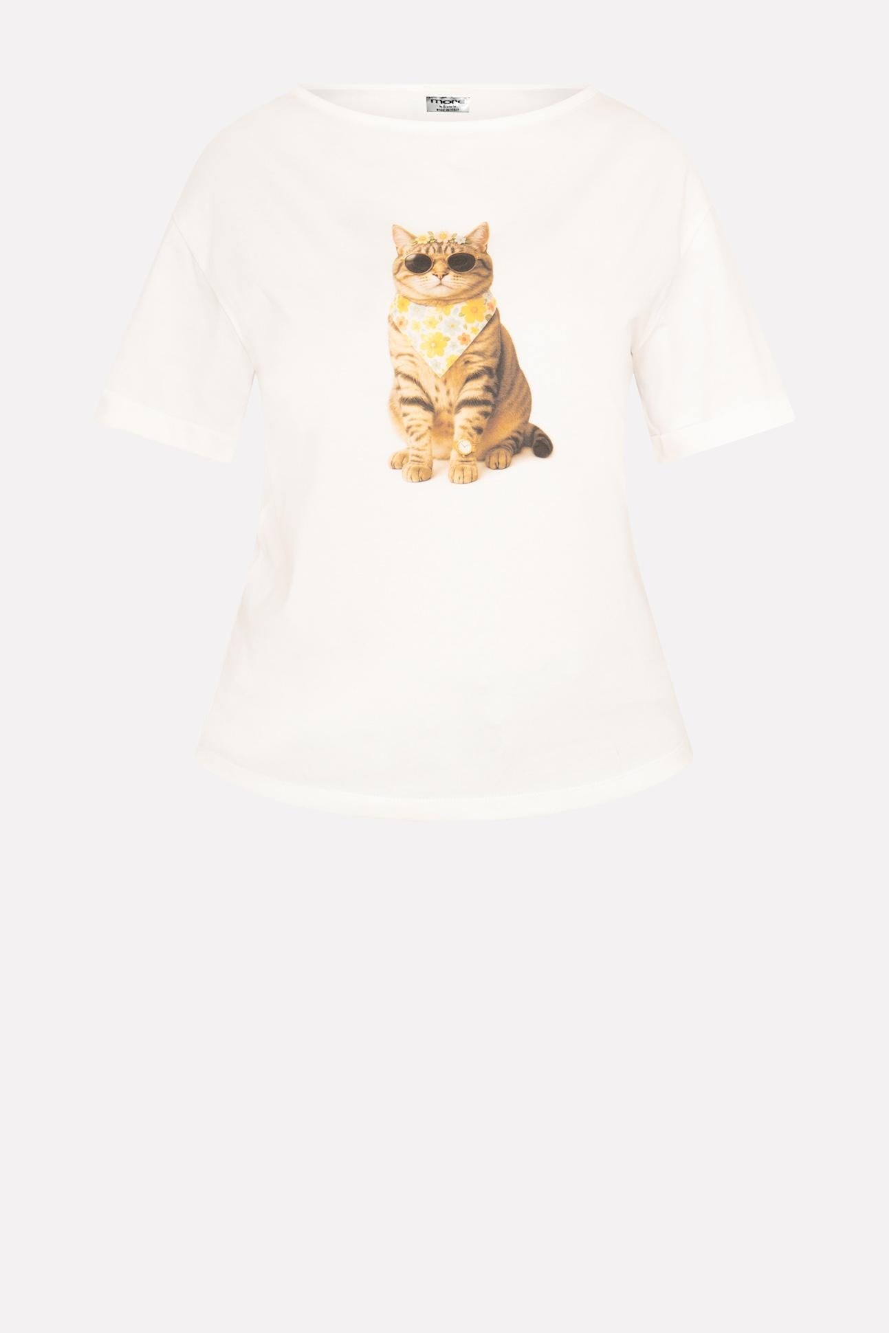 T-shirt More