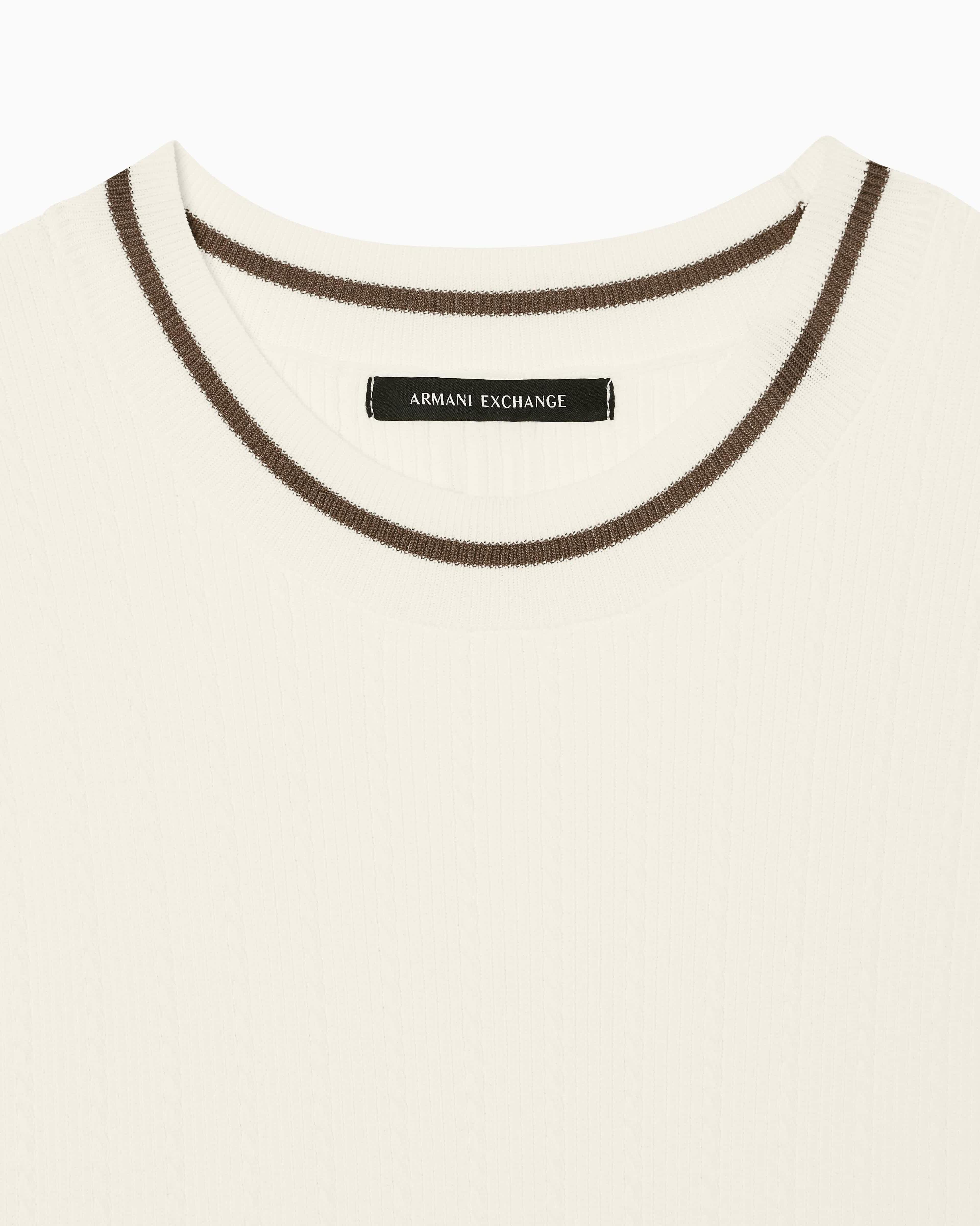  XW002243 AF10352U1003 Armani Exchange 