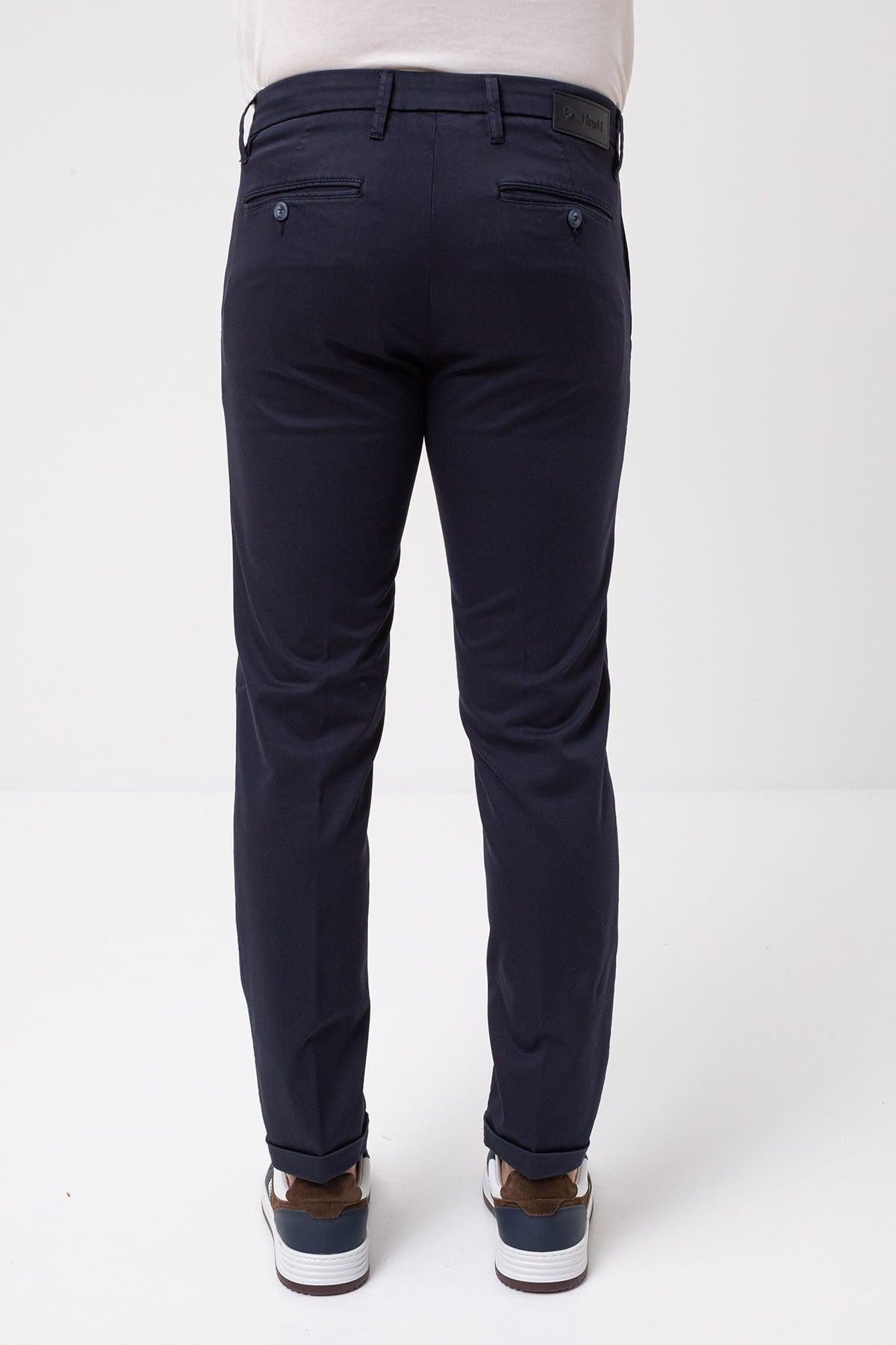 Pantalone Re hash