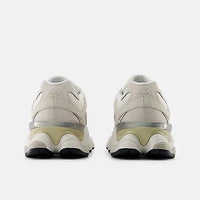 SNEAKERS - NEW BALANCE